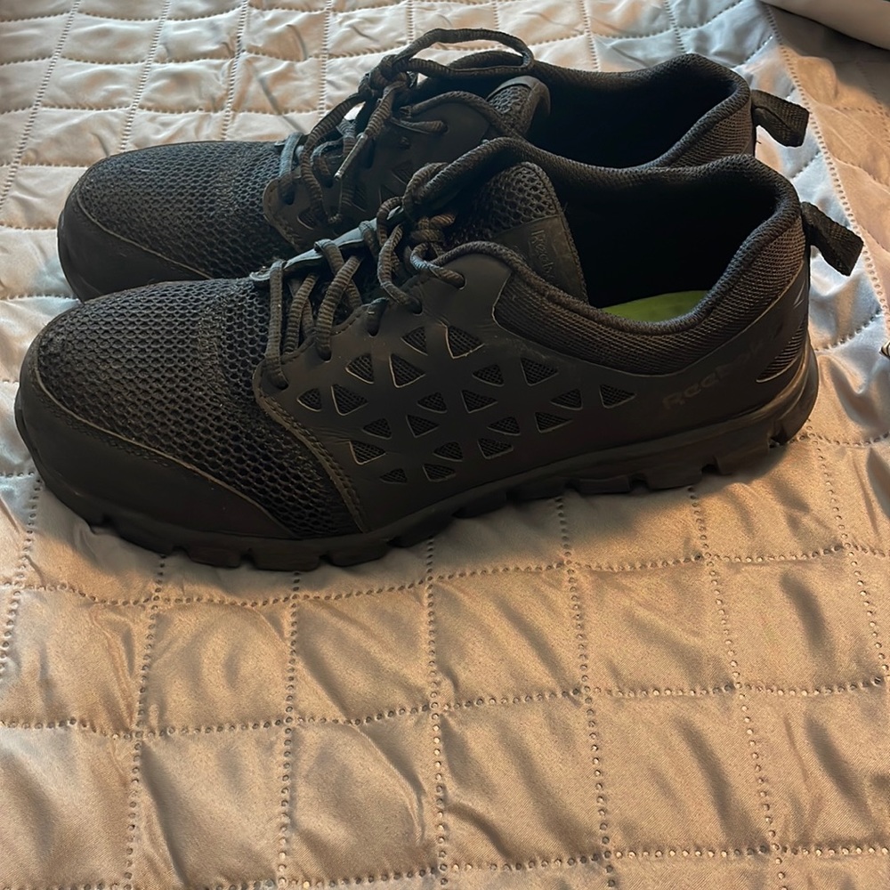 Reebok Steel (Composite) Toe lightweight memory foam tennis shoes | safety work
